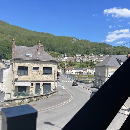 Les Gites De Montherme L'Appartement Belvedere Sur Monthermé Exterior foto